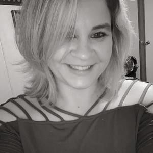 Meet your Posher, Valarie